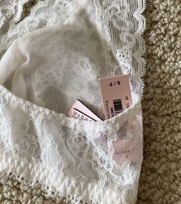 NEW Victoria’s Secret White Sheer Bralette Racerback Light Support Small NWT - Image 5