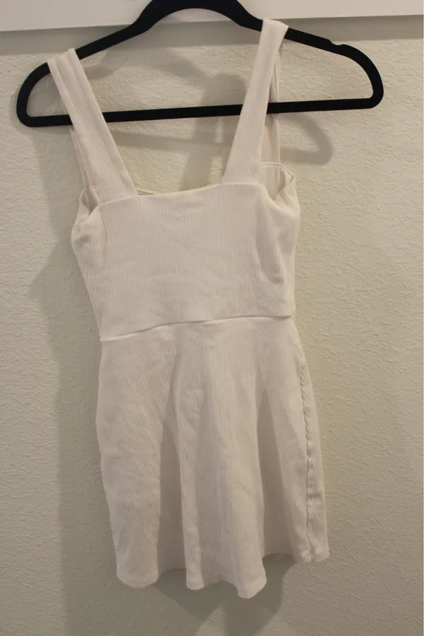 VS Pink White Tennis Skort - Image 4