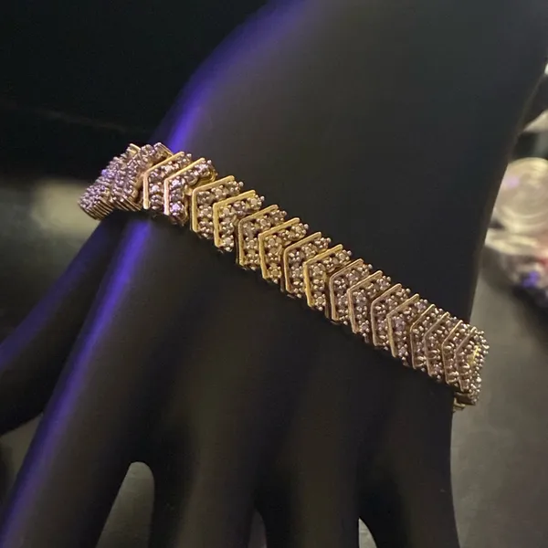 18K Gold Finish Natural Chevron Bracelet 1ct Lab Diamond in Brass 7.5” - Image 2
