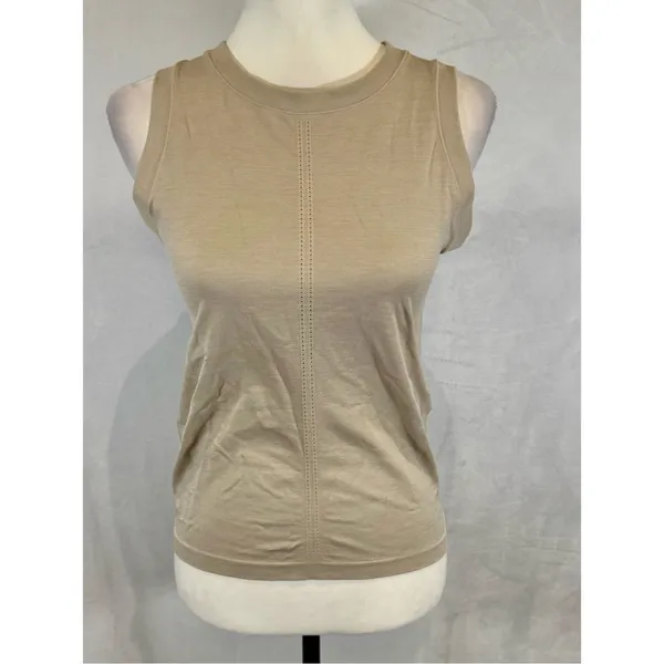 Yogalicious seamless Bridgette active tank in beige size small - Image 3