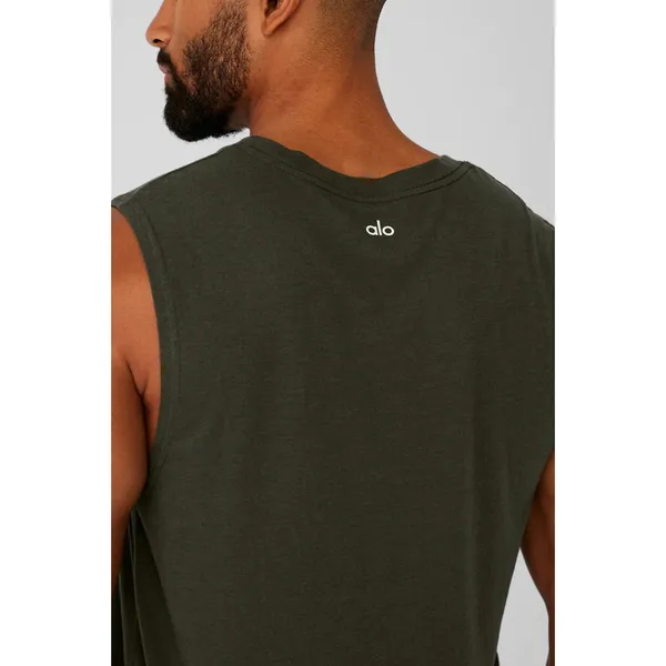 Alo Yoga THE TRIUMPH MUSCLE TANK Size Medium Green NWT - Image 2