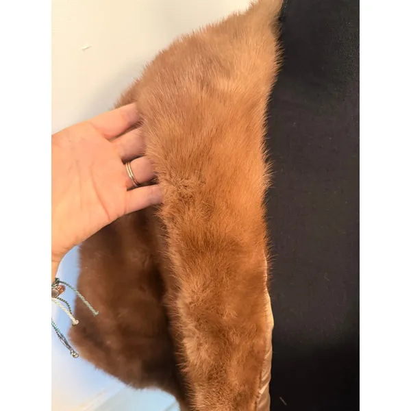 Vintage 50s/60s EMBA Autumn Haze Natural Brown Mutation Mink Fur Stole Capelet - Image 2