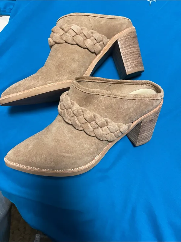 Dolce Vita Tan Braided Suede Pointed Mule Size 7.5 - Image 5