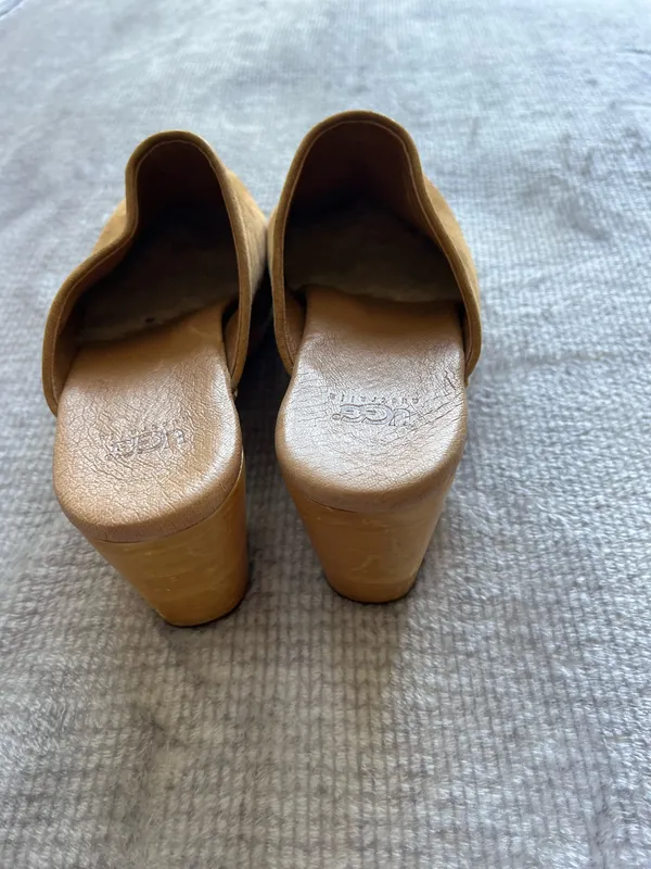UGG Clogs  - Image 6