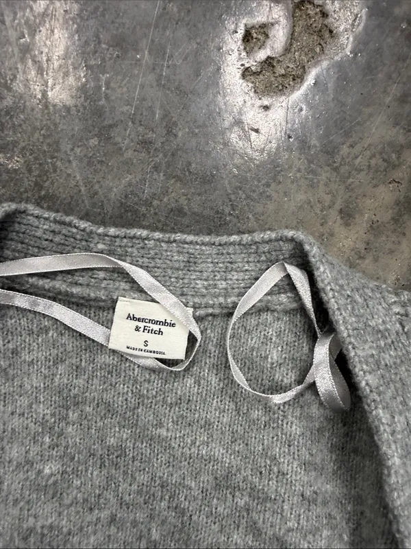Abercrombie & Fitch Light Gray Open-Front Knit Cardigan - Image 2