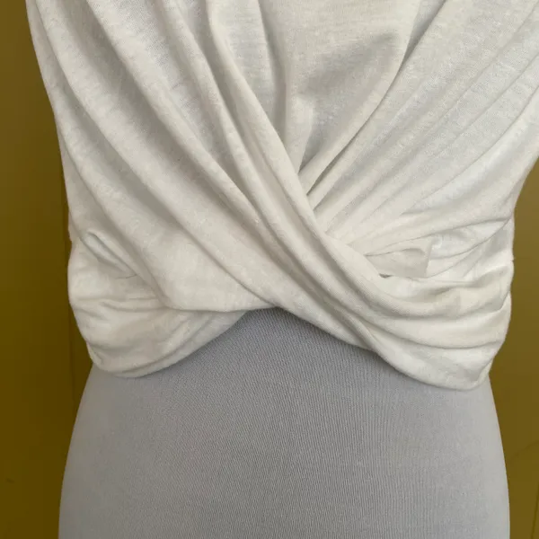 Free People Movement crop top women XS sleeveless twist front activewear white - Image 2