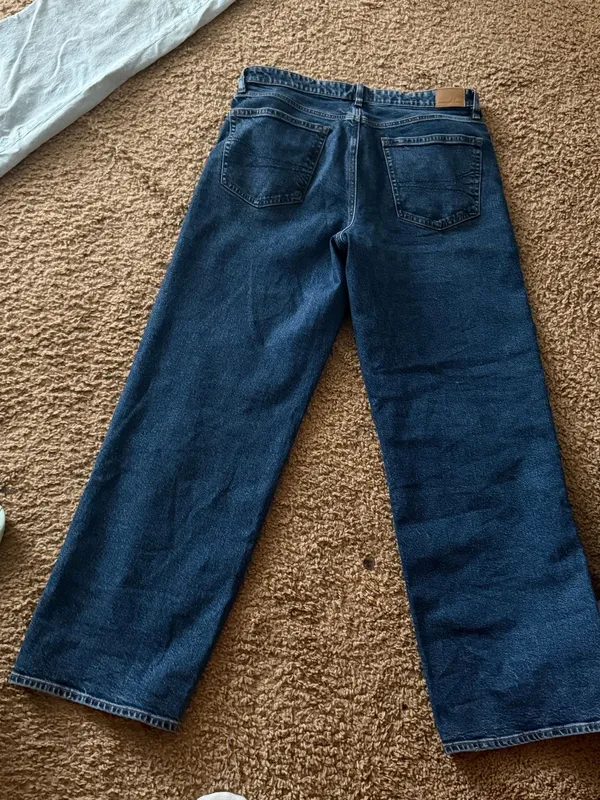 AE High Waisted Stovepipe Jeans - Image 2