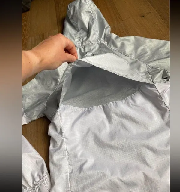 Small/medium windbreaker jacket, Nike jacket - Image 5