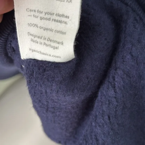 Organic Basics Navy Cropped Sweatshirt Medium NEW Blue - Image 7