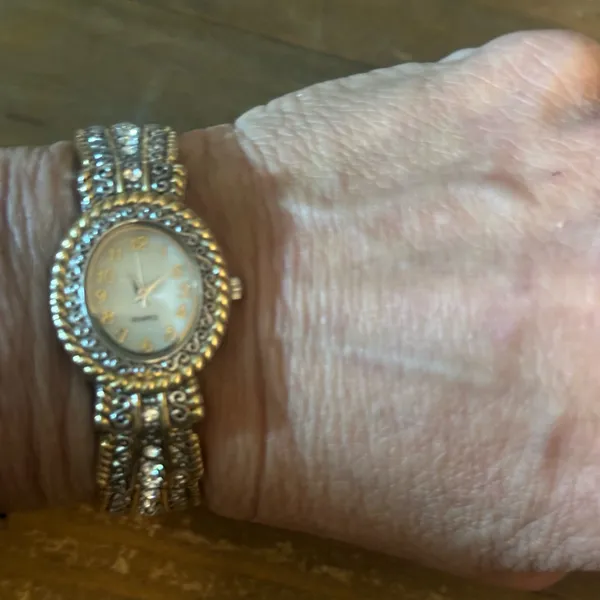 Vintage Accutime fancy two tone rhinestone cuff watch - Image 5