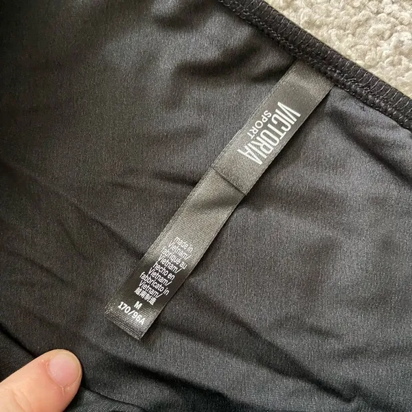 MADE TO BE‎ NOTICED ONE SHOULDER TOP Victoria secret medium - Image 2