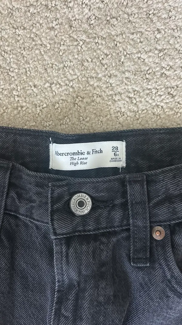 Abercrombie Jeans Loose High-Rise - Image 2