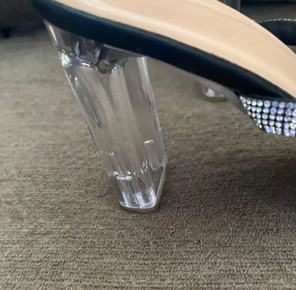 Diamond Stud women's heel with a glassy heel - Image 5