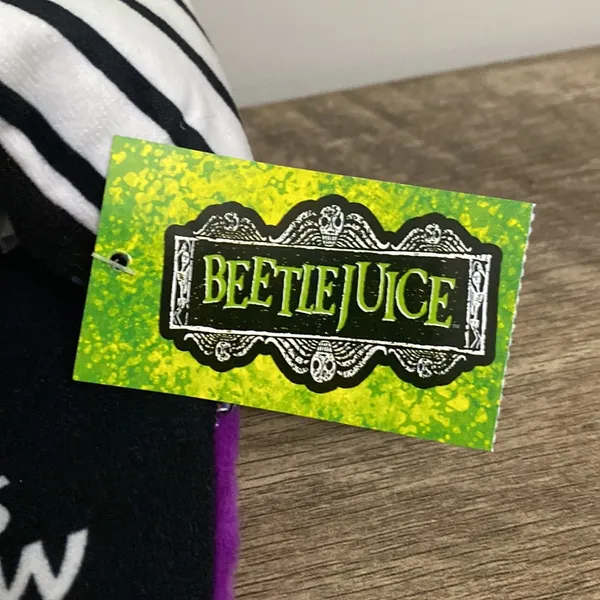 BEETLEJUICE women’s New! Multicolor slippers size 9-10 - Image 4