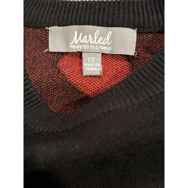 Marled Women's Black & Red Heart Crew Neck Sweater XS Pullover Heart Print - Image 4