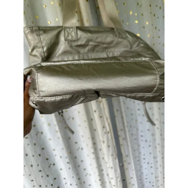 Juicy Couture Metallic 8 Compartment Medium Tote Shoulder Bag With Charm - Image 4