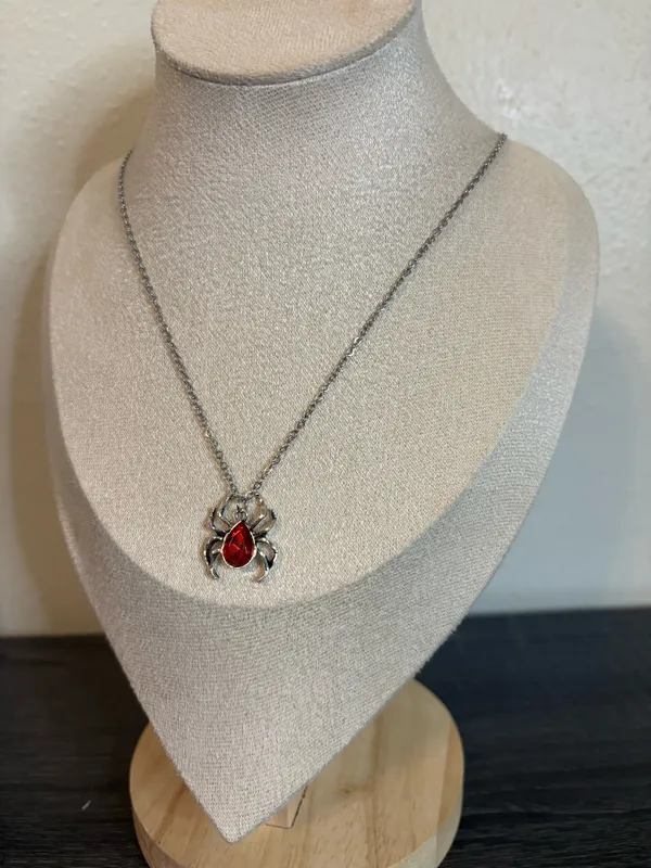 Handmade Silver/Red Spider Necklace - Image 4