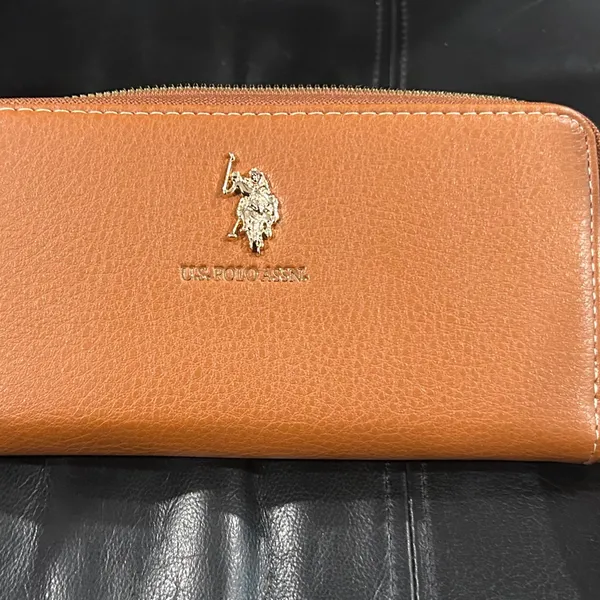 U.S. Polo Assn. Brown Wallet with Gold Logo - Image 9