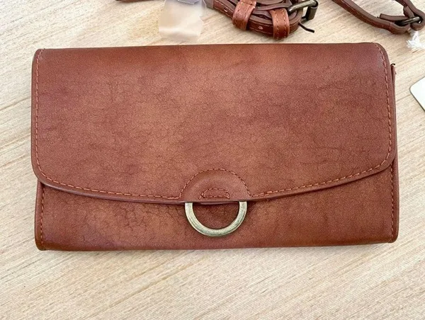 Universal Threads brown crossbody bag - Image 2