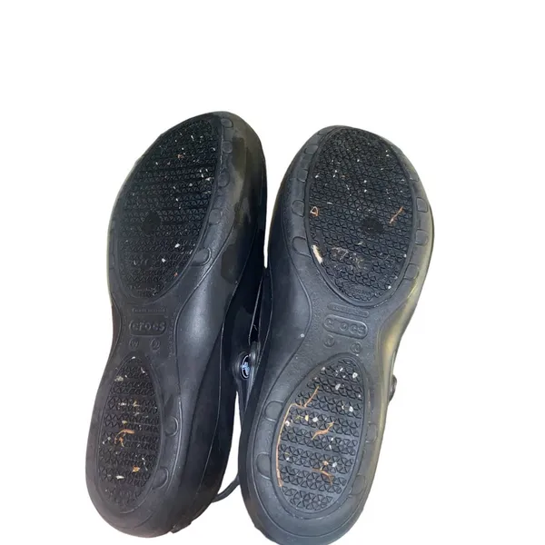 Crocs women’s black mercy work clogs size 10 - Image 3
