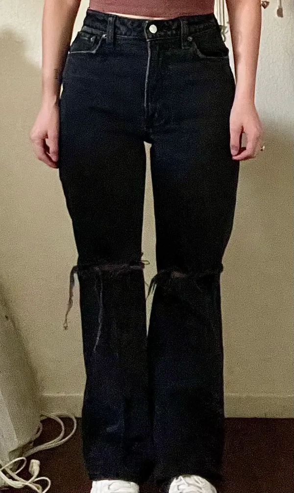 Abercrombie & Fitch Black Distressed Jeans - Image 3