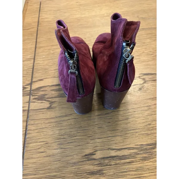 Clarks Women’s Burgundy Suede Ankle Boots Zip Block Heel Round Toe US 10 M - Image 5