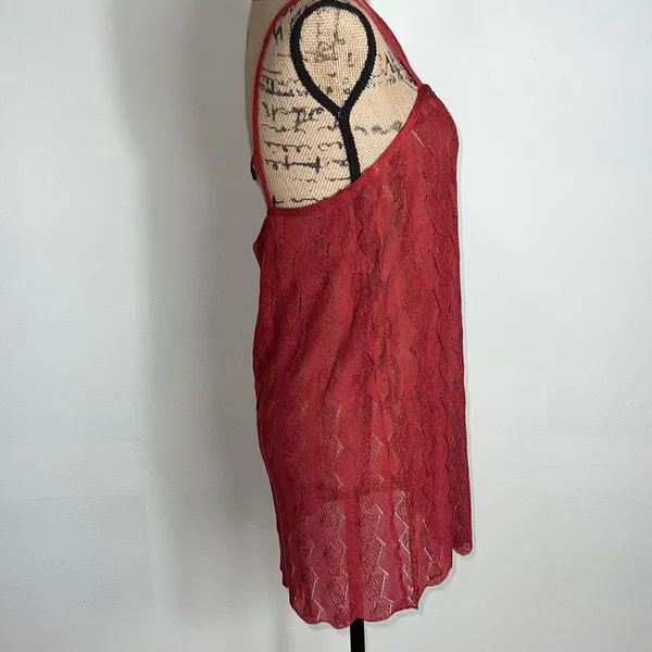 Free people tank top semi sheer textured material burnt Red Size M NWT - Image 8