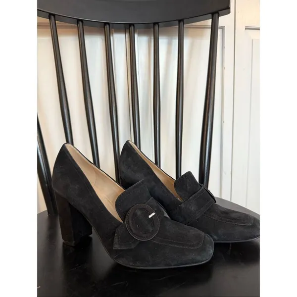 Marc Fisher Garlan black suede loafer heels size 7 - Image 11