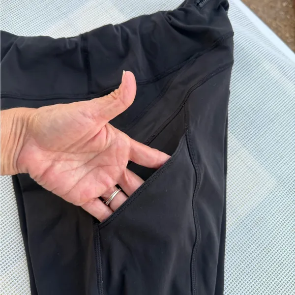 Lululemon Athletica Women’s leggings 8 - Image 6