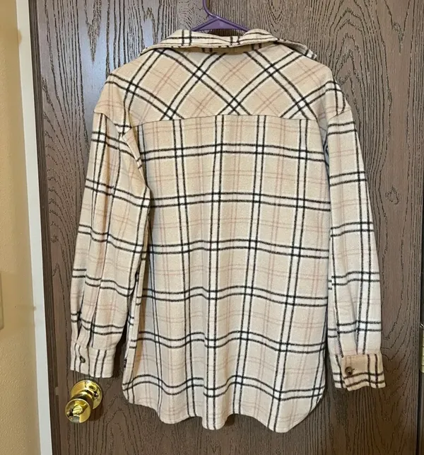 She & Sky Flannel shacket- boutique - Image 2