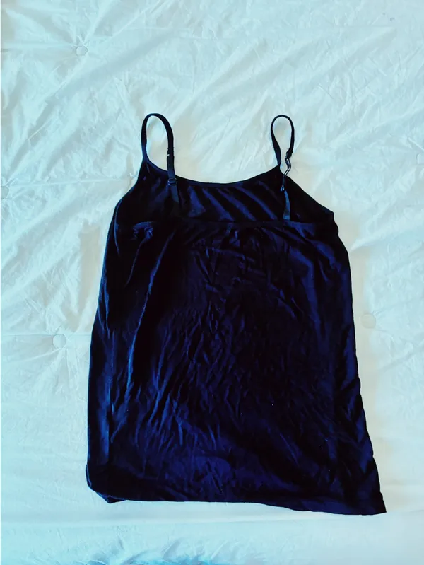 Black tank - Image 2