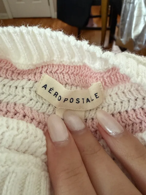 Pink Aeropostale Sweater Knit - Image 2