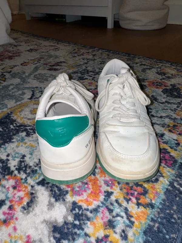 Vintage Havana Sneakers - Image 3