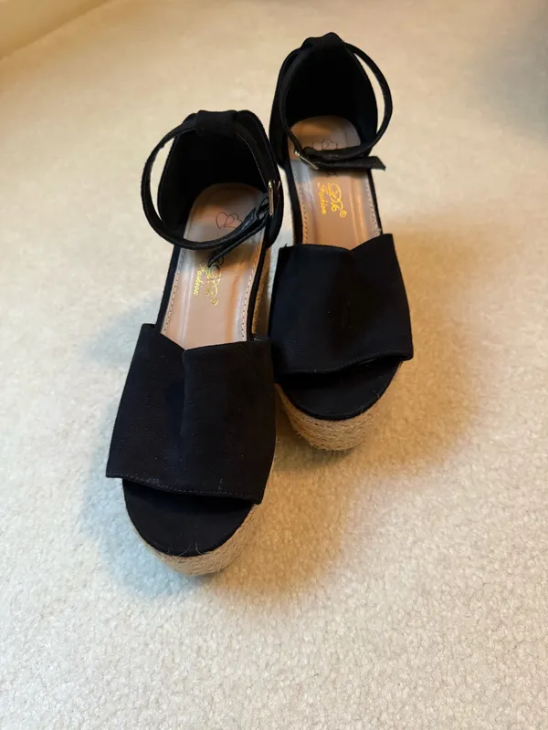 Black Wedges Size 6.5 - Image 2