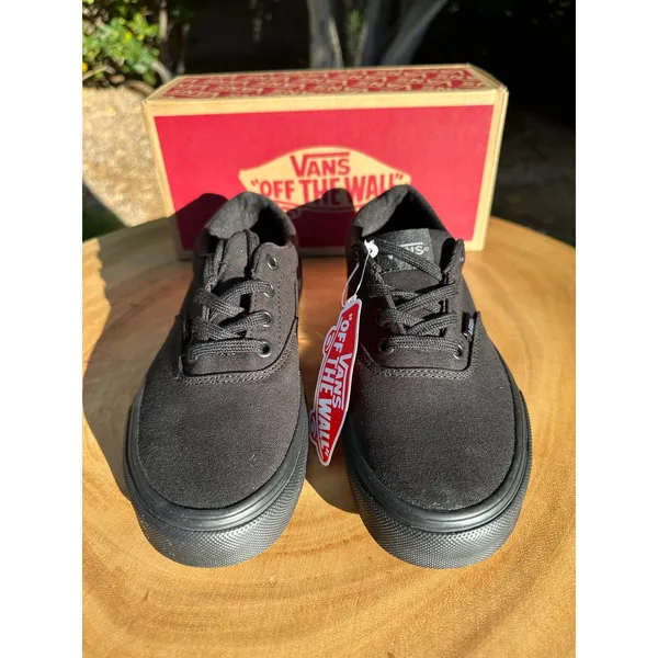 VANS Women's Doheny Canvas Black/Black Lace Up Canvas Sneaker Size 6 - Image 2