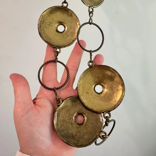 Vintage Red Stone Medallion Chain Belt Antique Brass Boho Statement Accessory - Image 6