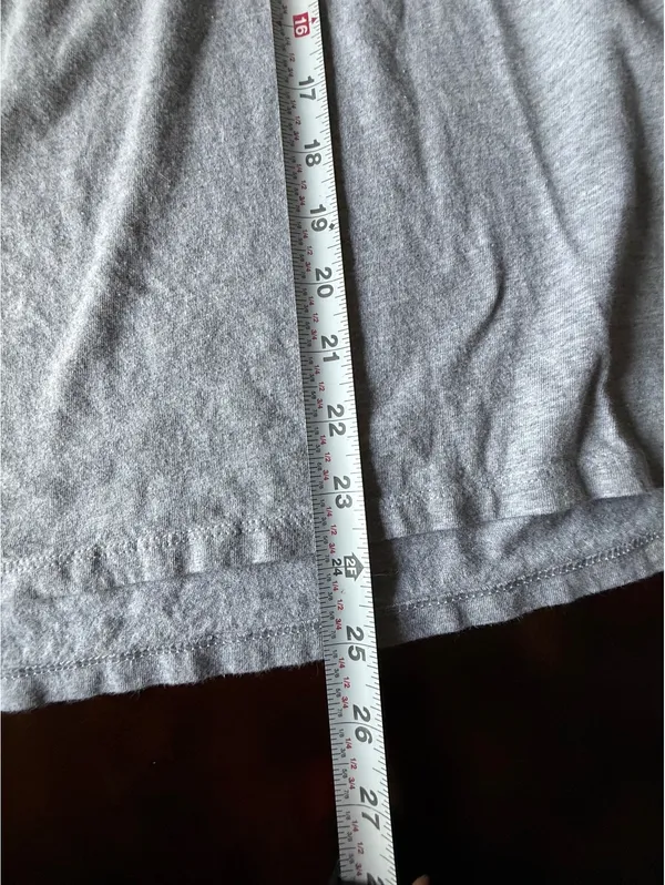 Gray 'Go Your Own Way' Graphic T-Shirt, Size M - Image 5