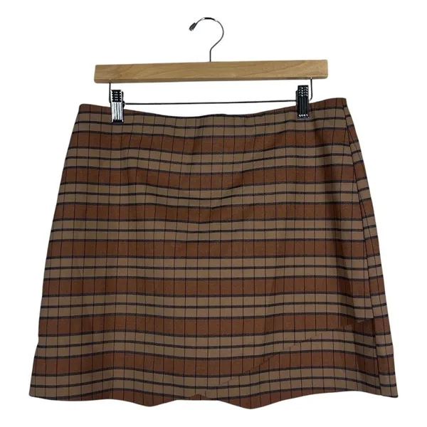 Versona Faux Wrap Plaid Skort Brown Tan Preppy Asymmetrical Hem Size L - Image 2