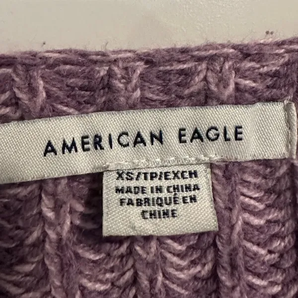 American Eagle Purple Henley Cropped Sweater XS Buttons Round Neck Casual‎ - Image 4