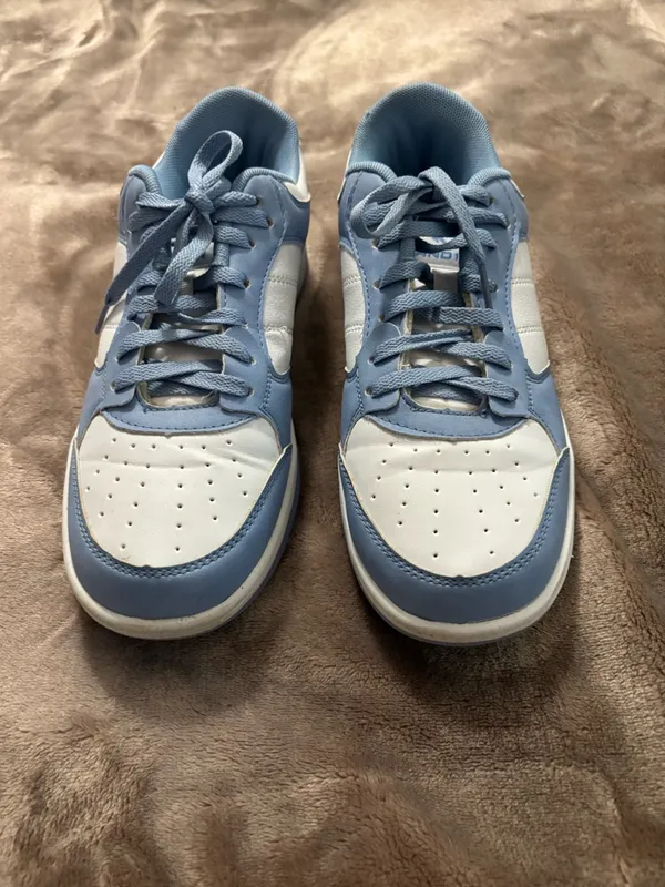 And1 Sneakers Women’s Size 9 Light Blue and White Low-Top Athletic Sneakers - Image 9