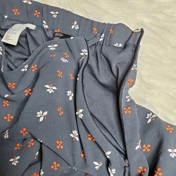 H&M Mistletoe Print Skirt‎ - Image 3