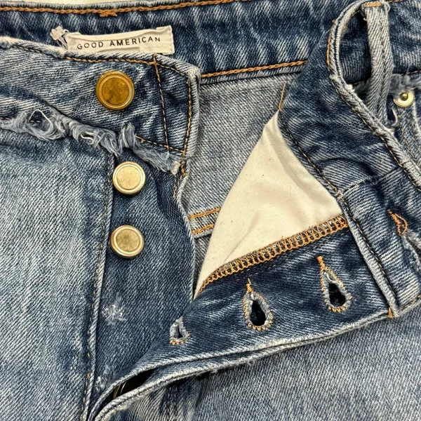 Good American Bombshell Jean Shorts Shadow Pocket Raw Hem Blue Size 20 Festival - Image 9