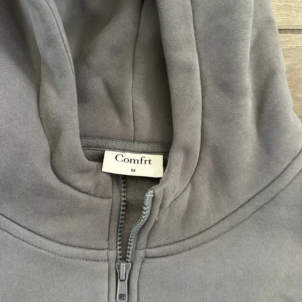 Comfrt Cloud Zip Hoodie size medium wolf grey - Image 8