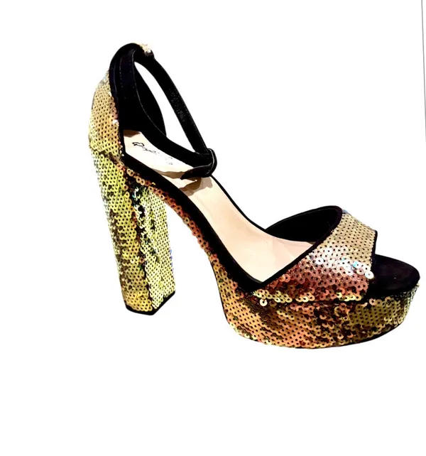 Qupid Esme-11 Sparkly Sequin Embellished Hidden Platform Heels - Image 4