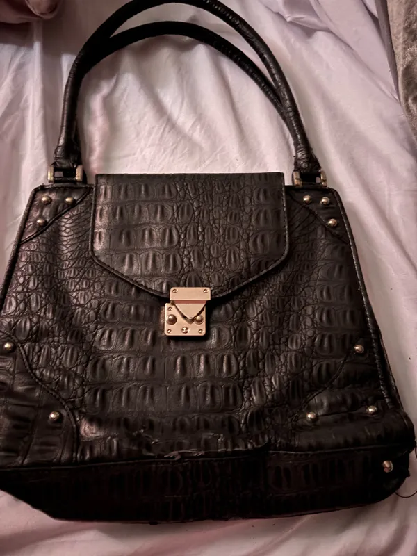 Black handbag - Image 2