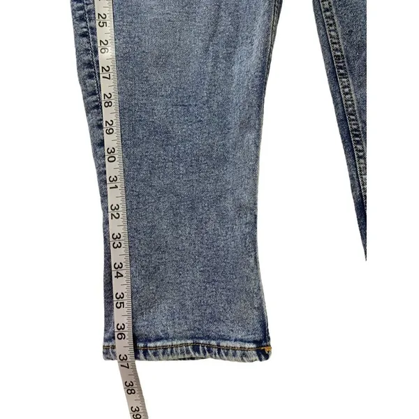 Divided H&M Women's Light Blue Denim Jeans - Image 7