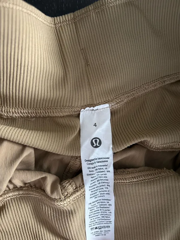 Lululemon Dance Studio Shorts High-Rise 3.5" - Image 2