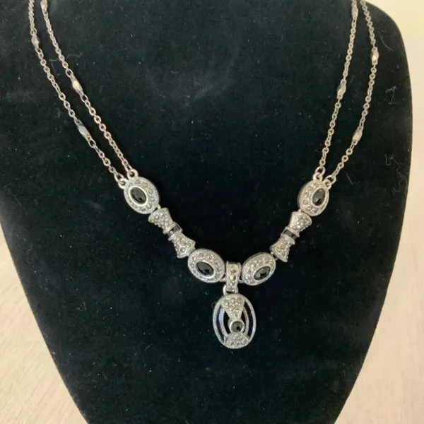Vintage Necklace Black - Image 3