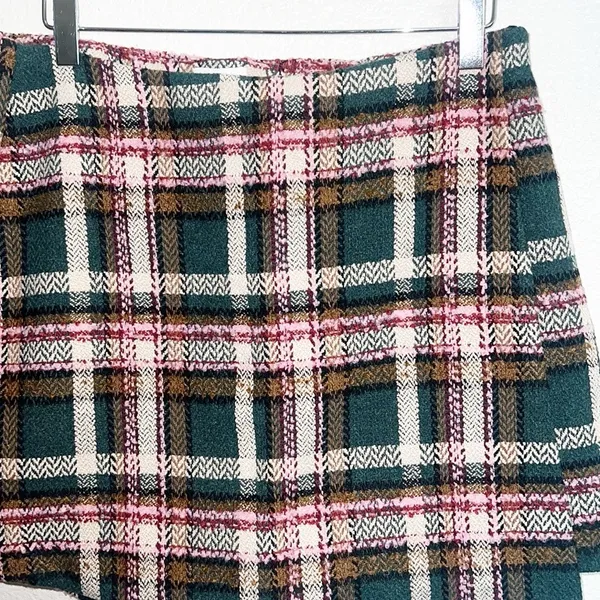 Pink Lily Green Pink Tan White Zip And Hook Closure Plaid Tweed Skort - Image 2