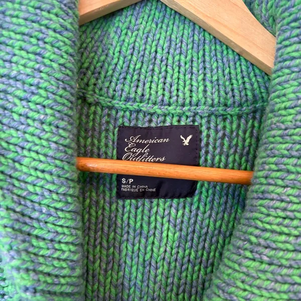 American Eagle Green Marled‎ Knit Button Front Cardigan Size Small - Image 6